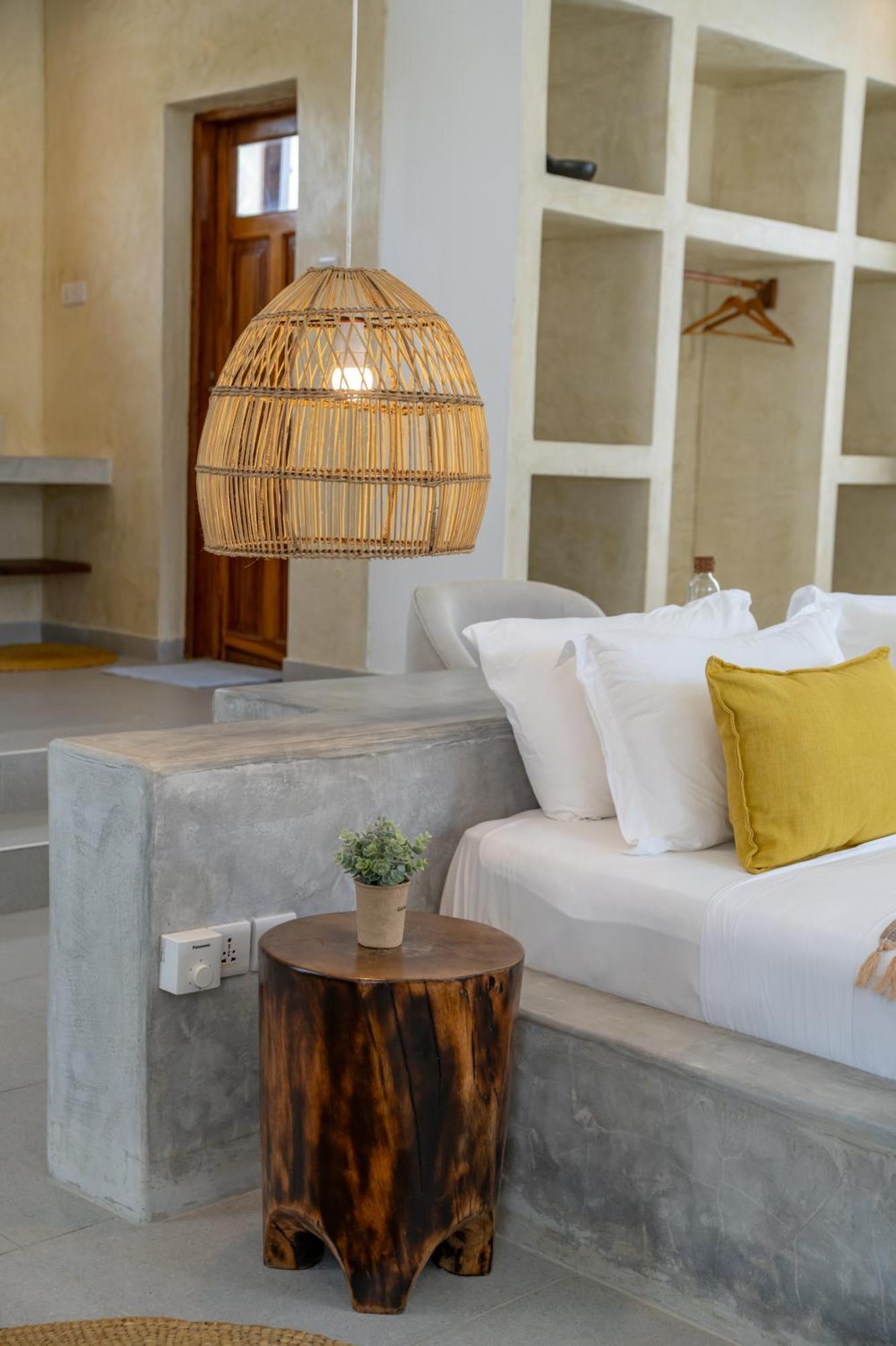 Mnana Beach Bungalows Pingwe Extérieur photo