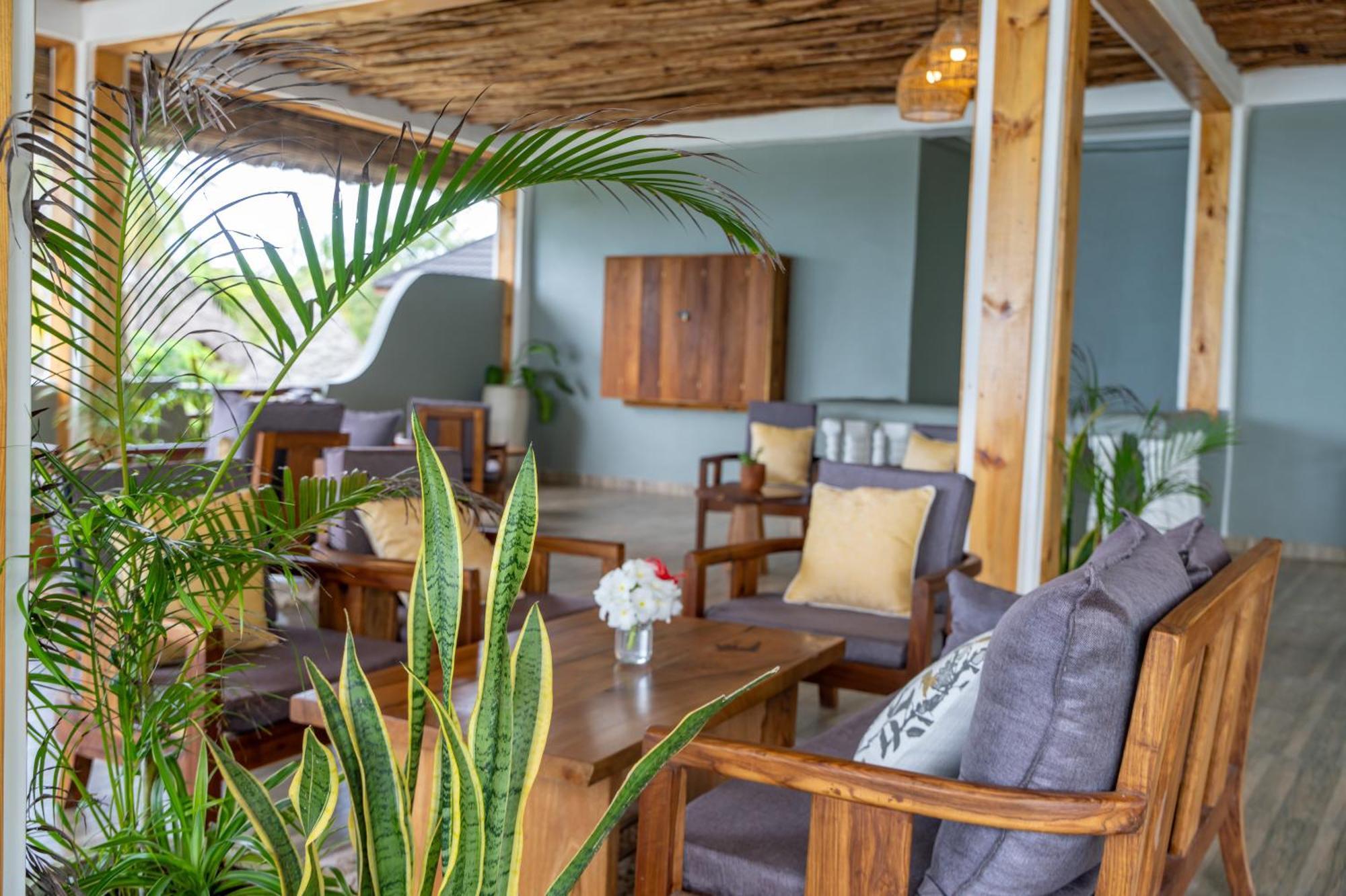 Mnana Beach Bungalows Pingwe Extérieur photo